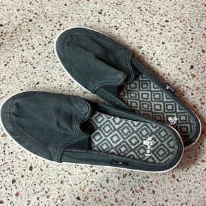 SANUK slip on shoes!  Size 5